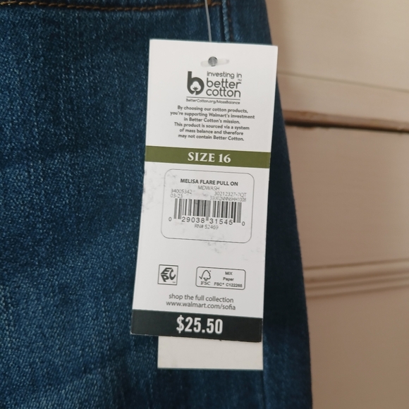 Sofia Vergara Jeans - Picture 6 of 6